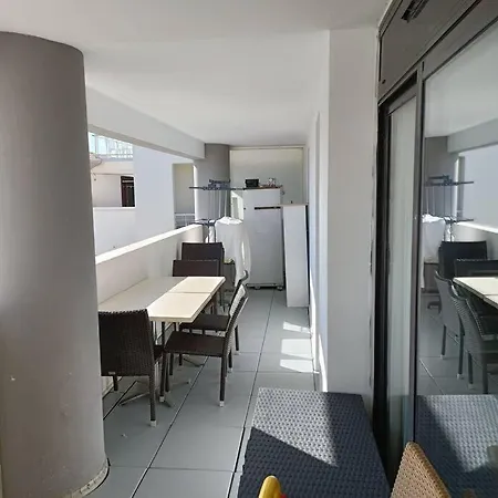 Superbe T4 Cap D'agde, Front De Mer, 3 Chambres, Piscine, Clim, Parking, Balcon アグド