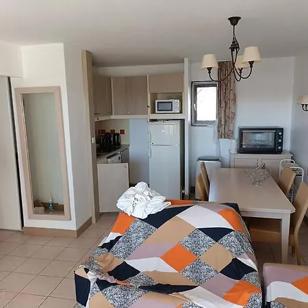 Superbe T4 Cap D'agde, Front De Mer, 3 Chambres, Piscine, Clim, Parking, Balcon アパート *